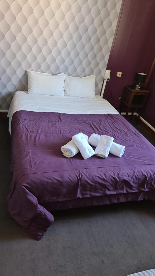 Hotel Restaurant Le Picardie Chauny Экстерьер фото